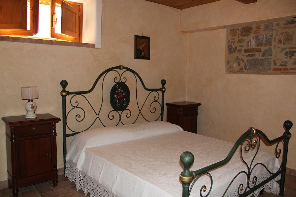 Agriturismo Le Paicciole Villa Castell Azzara Bilik gambar